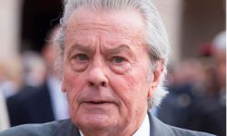 وفاة الممثل الفرنسي ألان ديلون عن عمر ناهز الـ 88 عاماً